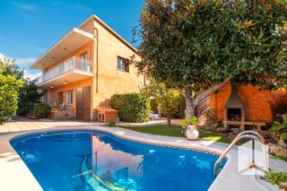 Chalet in Passeig del Ferrocarril