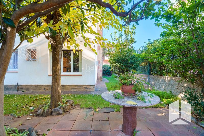 Foto cc0fff75-d54d-4e77-a1a6-7a9a1eca5d93. Haus mit parking in Lluminetes Castelldefels