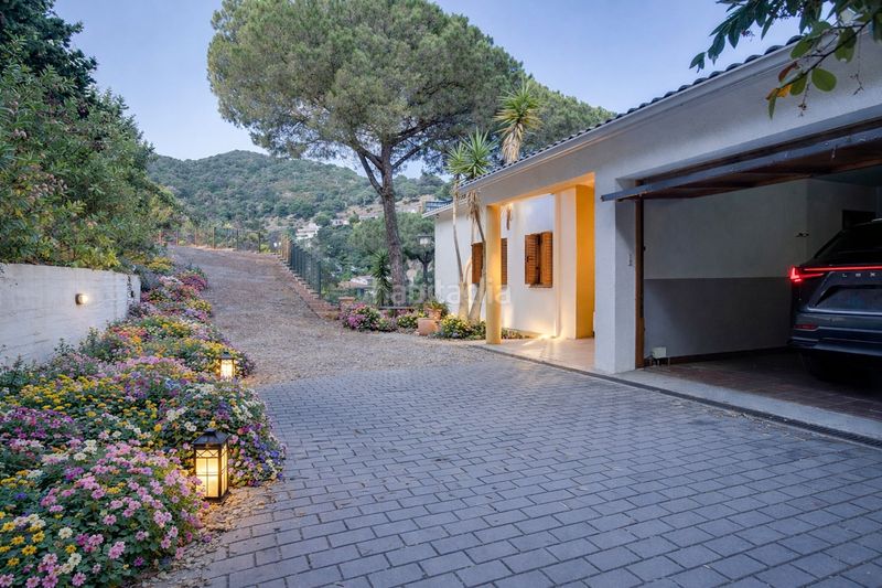 Foto abe9e58f-1652-49aa-898d-7c7dbf542265. Chalet en Cabrils