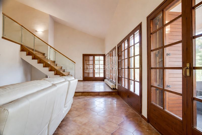 Foto d8284d0f-bb5c-4a6e-a26d-b5f8f3cd8942. Chalet en Cabrils