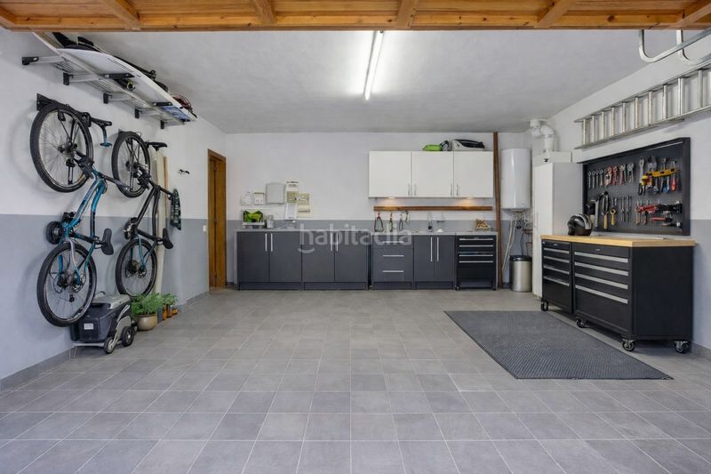 Foto f186b9e7-82e6-4e33-a25f-63516fff94a7. Chalet en Cabrils