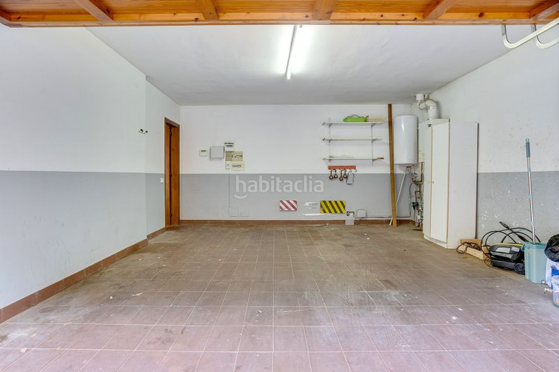 Foto 4e3b8f9a-761a-4052-a209-8f1e7b7a1b39. Xalet amb calefacció aparcament piscina a Cabrils