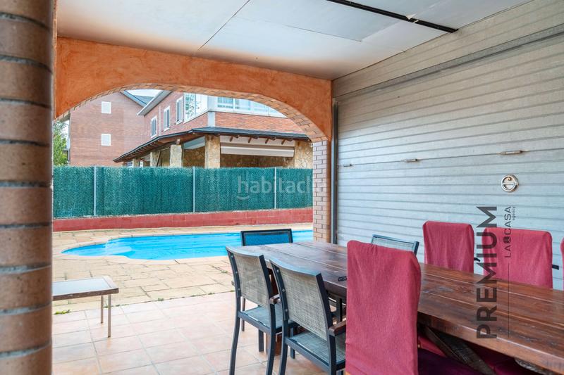 Foto 5956f6d0-27ae-4c65-b8d6-f4c2d8f39b43. Casa amb calefacció aparcament piscina a Begues