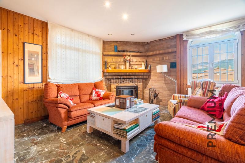 Foto 60de3e86-7d33-49bf-8bf6-4320fedbe28e. Casa amb calefacció aparcament piscina a Begues