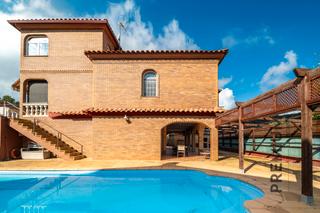 Casa  Camí can sadurní