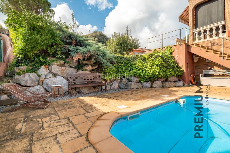 Foto d611485c-bb72-4c36-b336-2cb4a3adb067. Casa amb calefacció aparcament piscina a Begues