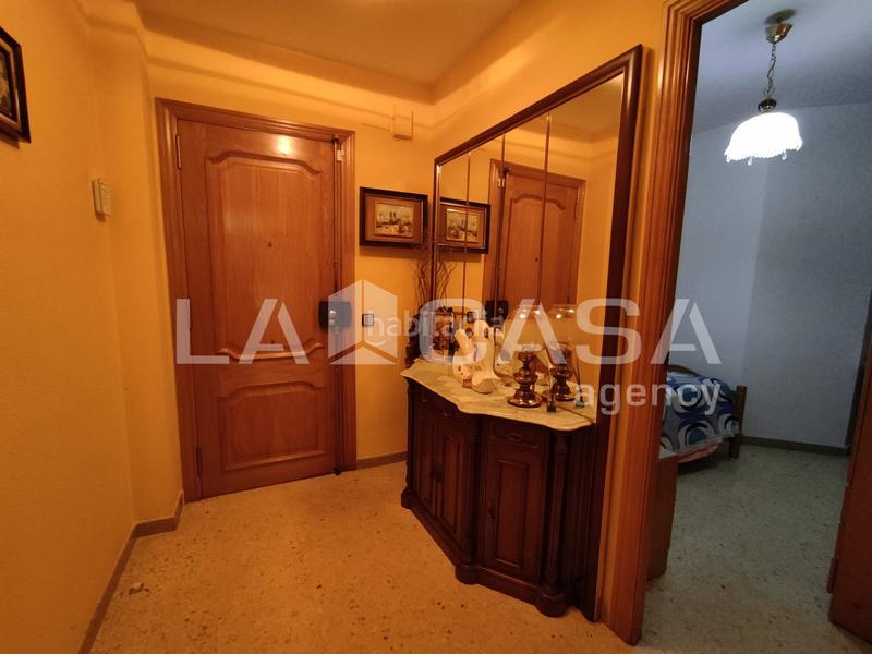Foto d3a67068-91e3-4ed3-8011-25f76e180711. Piso en Centre Santa Coloma de Gramenet