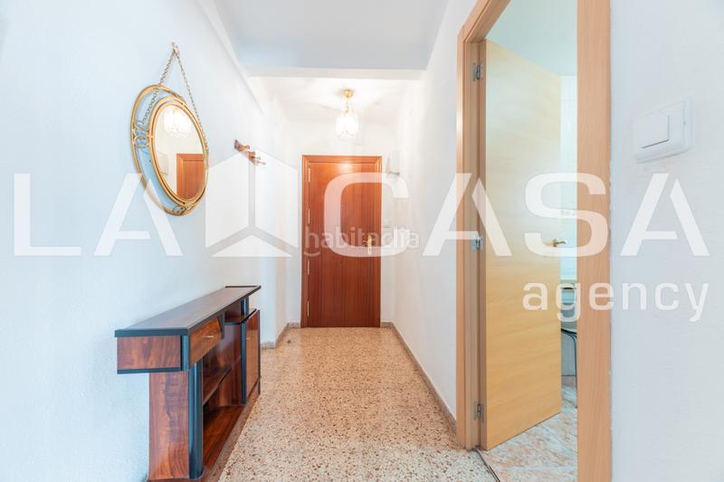 Foto 823ce8cd-633e-476d-b9fd-72808f12753a. Piso en Ciutat Jardí Valencia