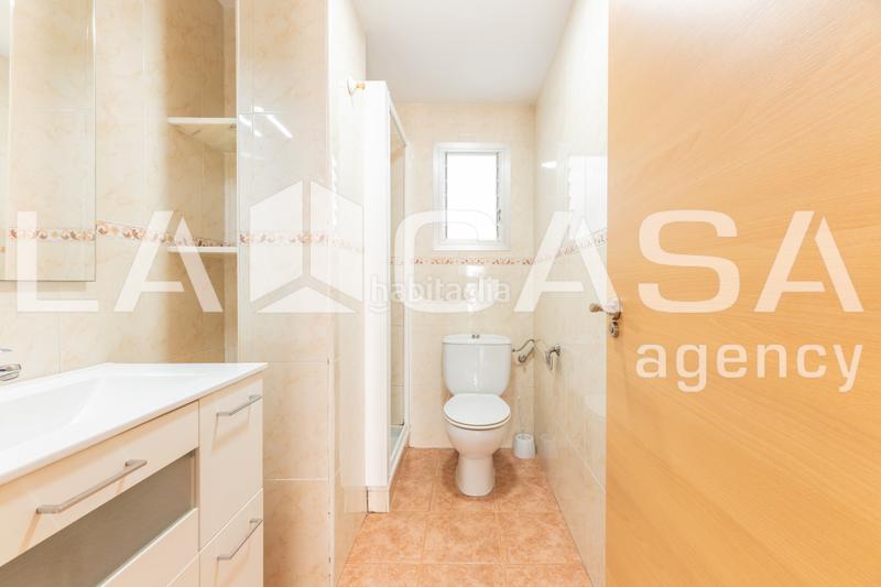 Foto ca85d7d1-18d2-4e59-9006-350476d315e1. Piso en Ciutat Jardí Valencia