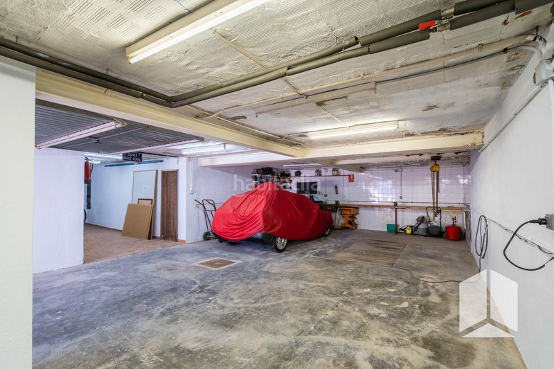 Foto 151a38bf-e93a-402c-8e02-4f20673236f9. Casa amb aparcament piscina a Montmar Castelldefels