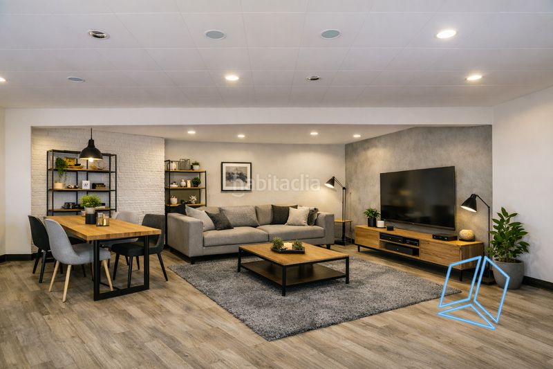 Foto c8d813de-a237-4356-b0ce-42a4c8883522. Local comercial a Baix Guinardó Barcelona