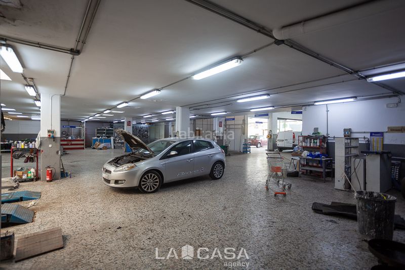 Foto 391b5d4a-d9e1-4e29-a2b4-a1cd7d987a4b. Local comercial a Castell-Poble Vell Castelldefels