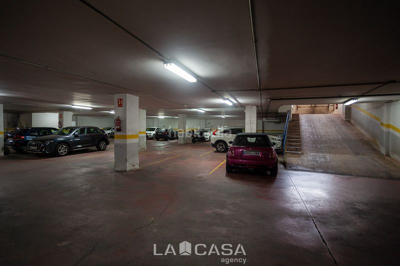 Foto 3f838511-d159-4ef5-9772-345b568fea6b. Local comercial a Castell-Poble Vell Castelldefels