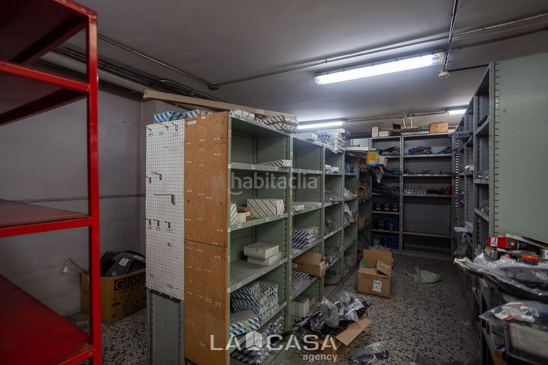 Foto 544b9c81-f332-4dcc-b1d7-01eec4f54b15. Local comercial a Castell-Poble Vell Castelldefels