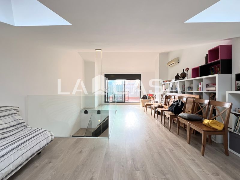 Foto 5d966144-1794-4599-87f9-7dfdfc4fa7d0. Casa amb calefacció aparcament piscina a Progrés - Pep Ventura Badalona