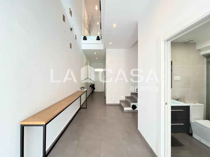 Foto b5f5fa8a-d797-48df-8988-467dce7e32eb. Casa amb calefacció aparcament piscina a Progrés - Pep Ventura Badalona