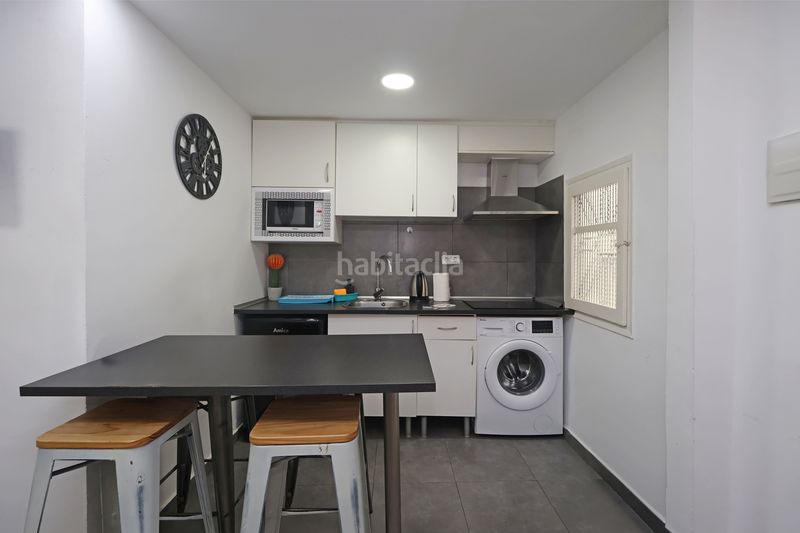 Foto 0a3eb8df-2cca-4c7e-a81b-2d78950b6f17. Pis a Porta Barcelona