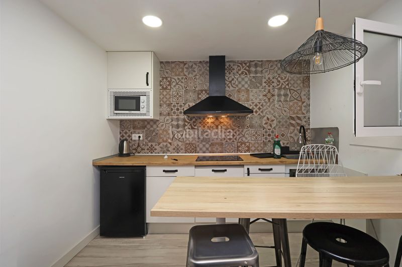 Foto 8406ff55-de67-472b-a5a7-021b2147fc12. Pis a Porta Barcelona