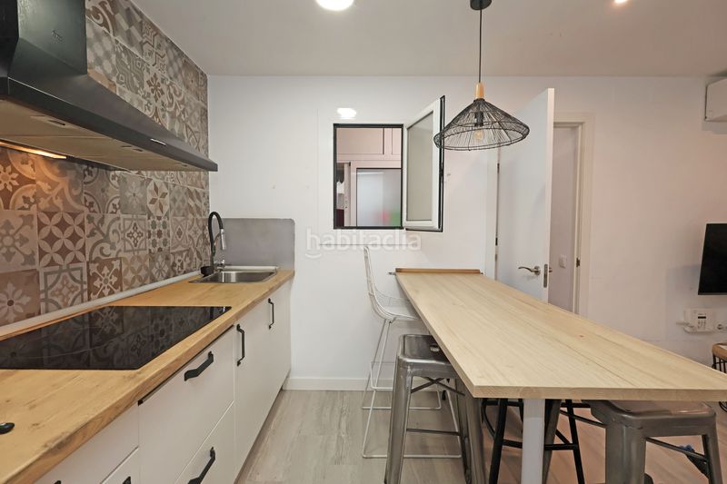 Foto c5e5d404-099d-42a3-9ba2-2723466317a0. Pis a Porta Barcelona