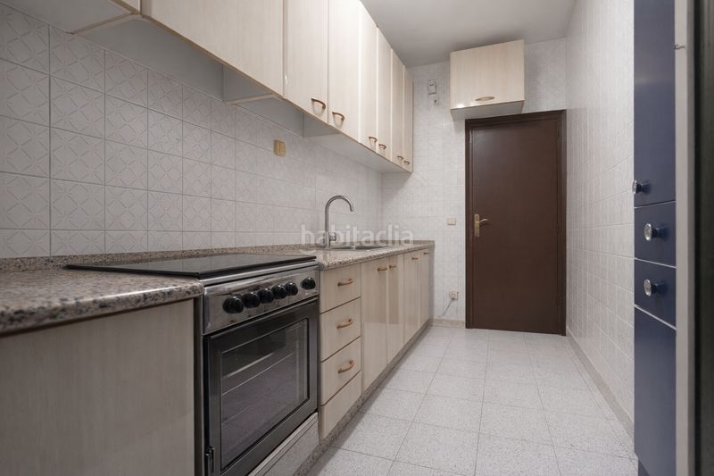 Foto 23ad34d6-98b1-4046-a036-10428519ba4c. Pis a Centre Castelldefels