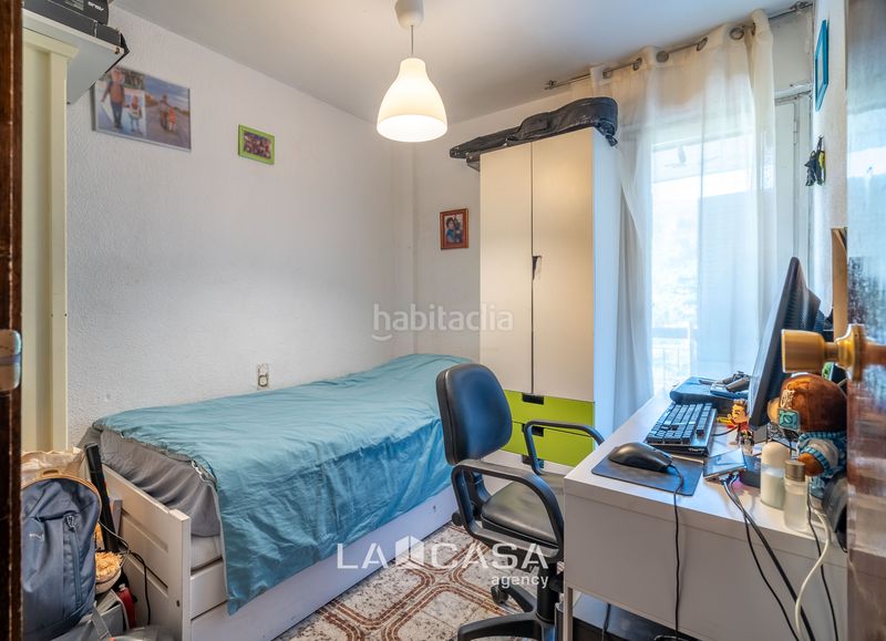 Foto 5513482f-ab71-4307-9539-5c41341a117a. Àtic amb aparcament piscina a Baixador Castelldefels