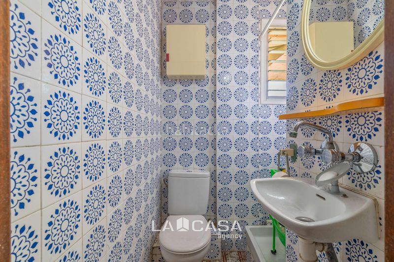 Foto 88423fa5-84f4-42f5-bef3-ac51c58deb13. Àtic amb aparcament piscina a Baixador Castelldefels