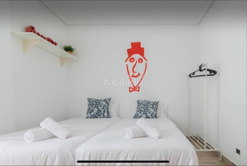 Foto e360d6b9-f08b-4411-a4a2-40ca462d4f4d. Pis amb calefacció a Casco Viejo Bilbao