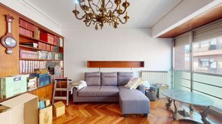 Zweistöckige Wohnung  Nafarroa kalea
