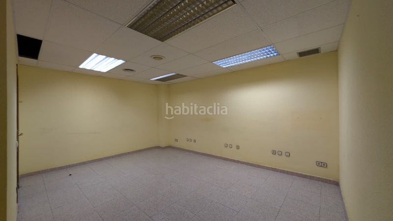 Foto 48419096-e602-4878-934d-5852dc6d5783. Dúplex a La Gavarra Cornellà de Llobregat