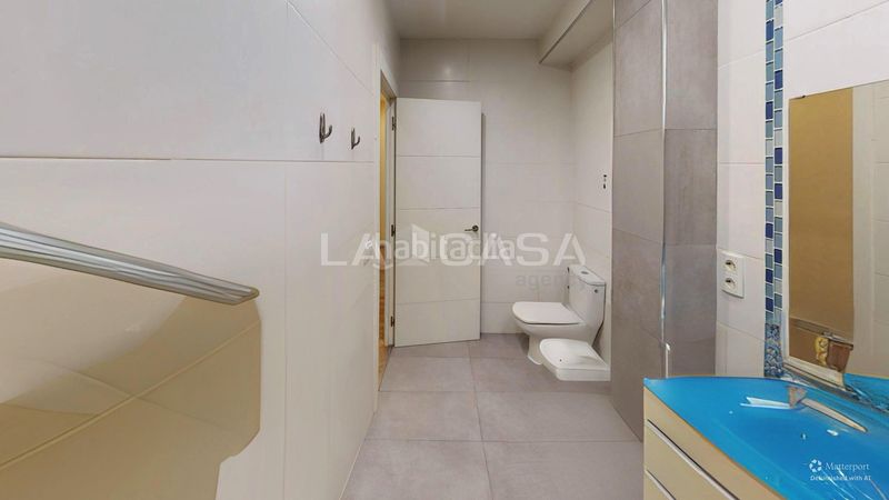 Foto ac677c33-7cf8-48ea-ac30-60d44bc8bc5e. Pis a Aiora Valencia