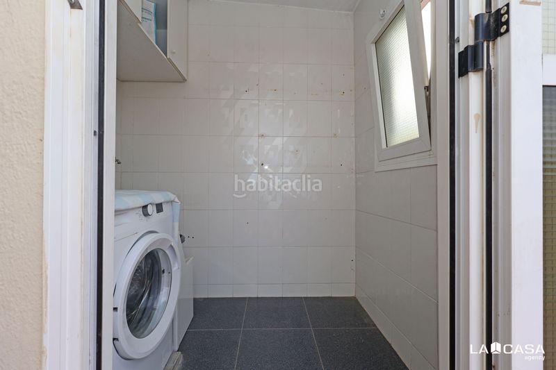 Foto 52c77520-2041-4953-9ad6-5a82baf5ff16. Dachwohnung mit heizung in Santa Eulàlia Hospitalet de Llobregat (L´)