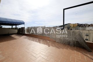 Dachwohnung  Carrer de felip ii