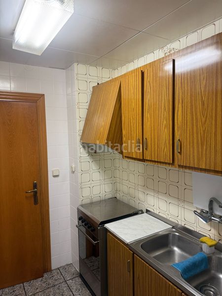 Foto b5d5990f-d4ee-4294-be32-a46b7d88f277. Pis a Passeig Maragall Gavà