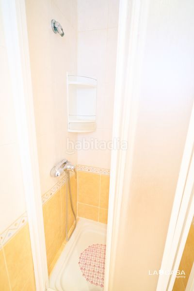 Foto c1d84ef2-d311-40a4-ae54-121a3e155bf2. Pis a Font de la Guatlla Barcelona