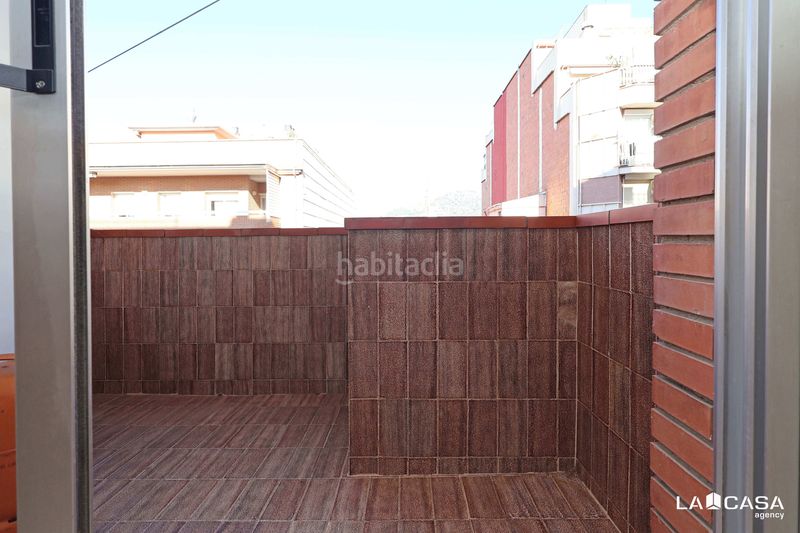 Foto 9debe5af-3301-499b-8ed6-1ffdfac7b2a9. Pis a Can Vidalet Esplugues de Llobregat