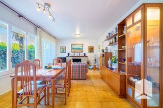 Maison  Carrer 8