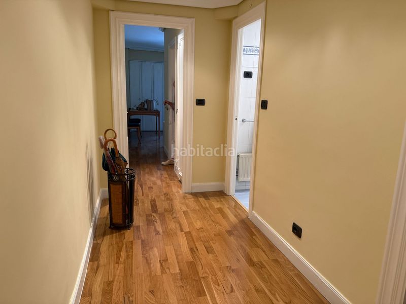Foto a6feba43-c6b0-4bce-897d-40c550cd3c44. Piso en Basurtu Bilbao