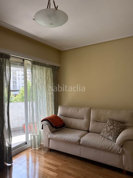 Foto f38adfb3-dcf4-4b28-ba1c-d9ab0481c273. Piso en Basurtu Bilbao