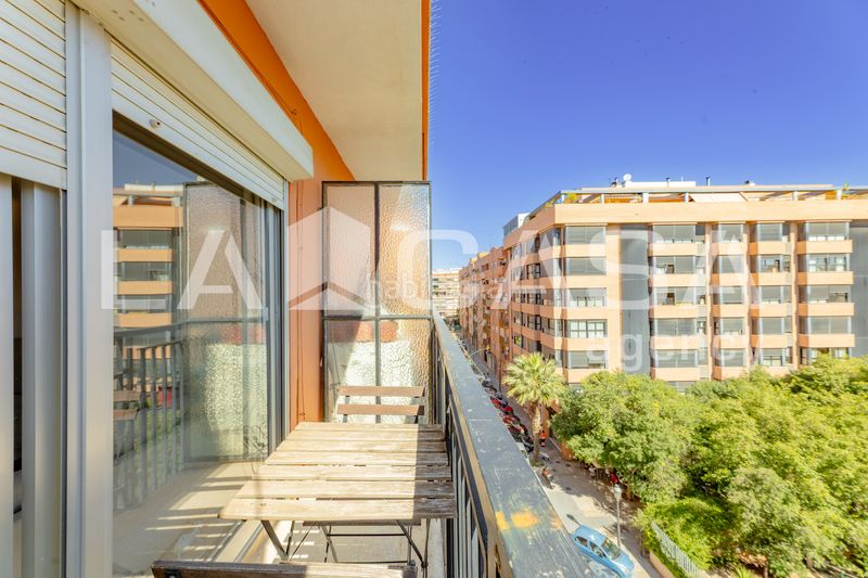 Foto 78668897-22ae-4900-9a60-84daa1705f48. Pis amb calefacció a Barrio de Patraix Valencia
