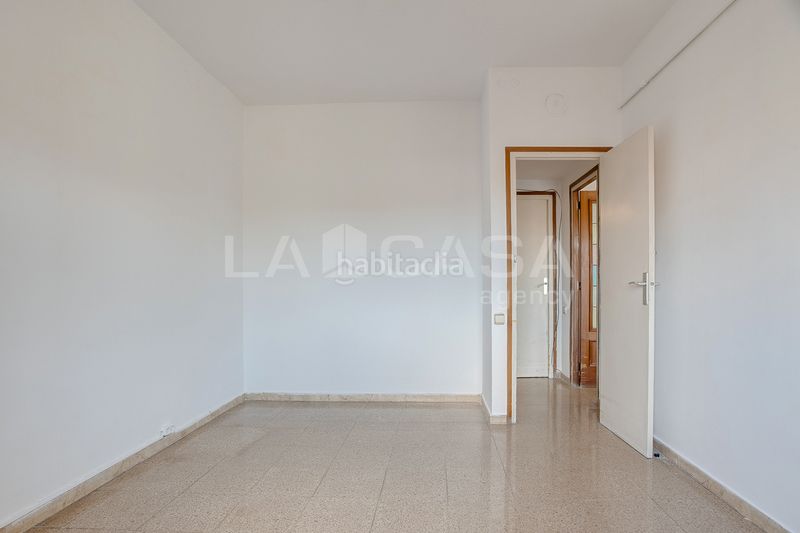 Foto 8efc00f7-7d40-4fa2-bef1-7aa031eab2b1. Pis a Fort Pienc Barcelona