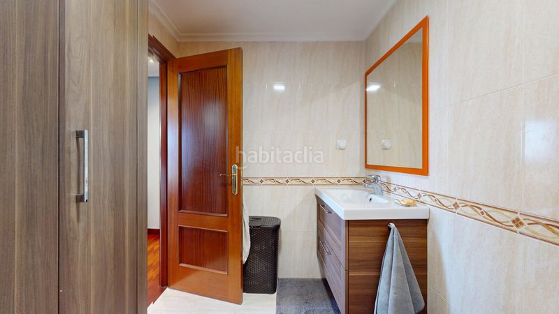 Foto 45259353-360d-4633-baf0-acd9ed975955. Casa adossada amb aparcament a Oriñón- Allendelagua Castro - Urdiales