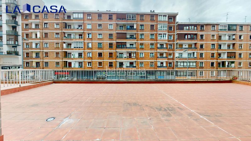 Foto 697d1bef-56f3-47b6-a300-ae1505f9b2c1. Pis a Santutxu-Basarrate Bilbao