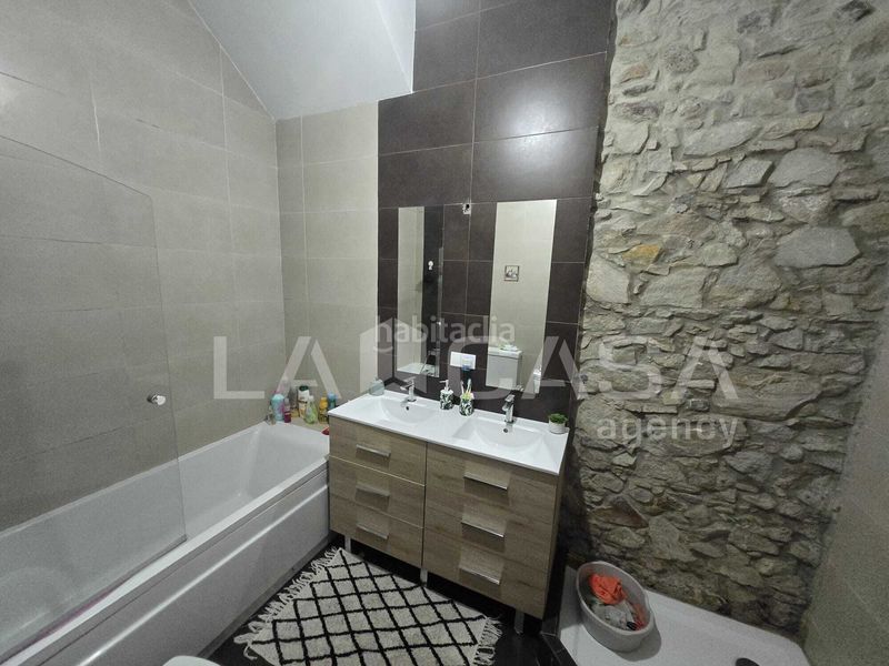Foto 1dd8d9a1-2d28-4732-98f7-b207cd2221ea. Planta baixa a San Pedro-Gabriel Miró-María Guerrero Línea de la Concepción (La)