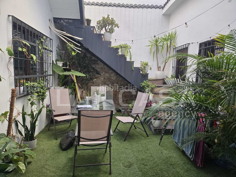 Foto 3263ef48-0dcd-4ca1-af23-b72f886790f7. Planta baixa a San Pedro-Gabriel Miró-María Guerrero Línea de la Concepción (La)
