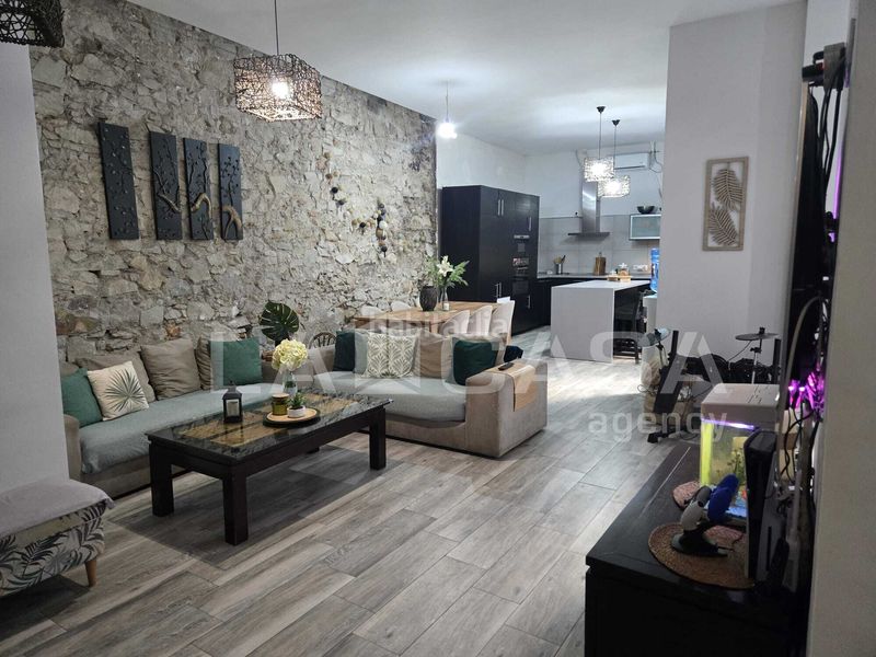 Foto ef1ded7f-a65d-4121-8958-9814d2d9c6cd. Planta baixa a San Pedro-Gabriel Miró-María Guerrero Línea de la Concepción (La)