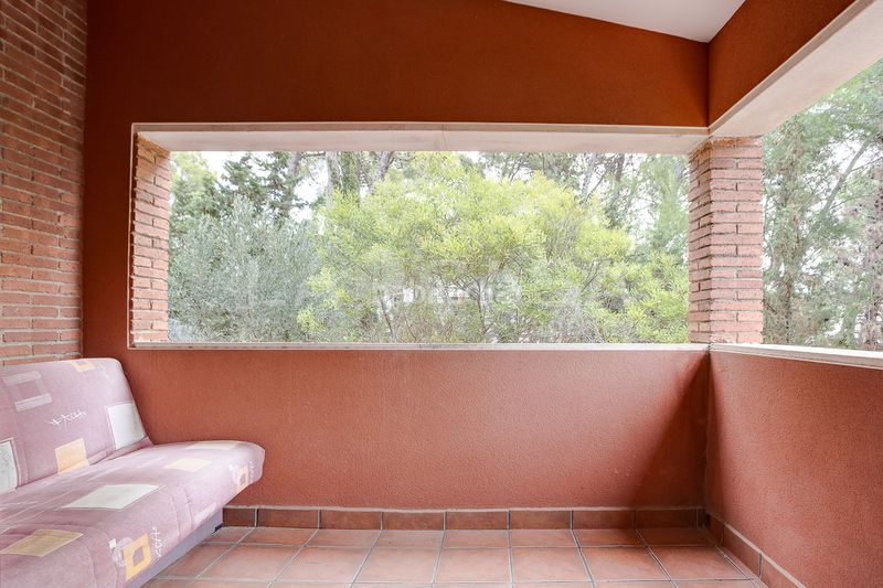 Foto 4c6bce86-8caa-475e-89c4-6dc565c6ddc5. Casa amb calefacció aparcament piscina a Corbera de Llobregat