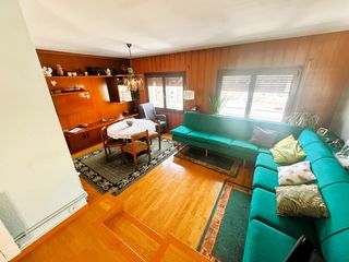 Dachwohnung  Carrer de terra baixa