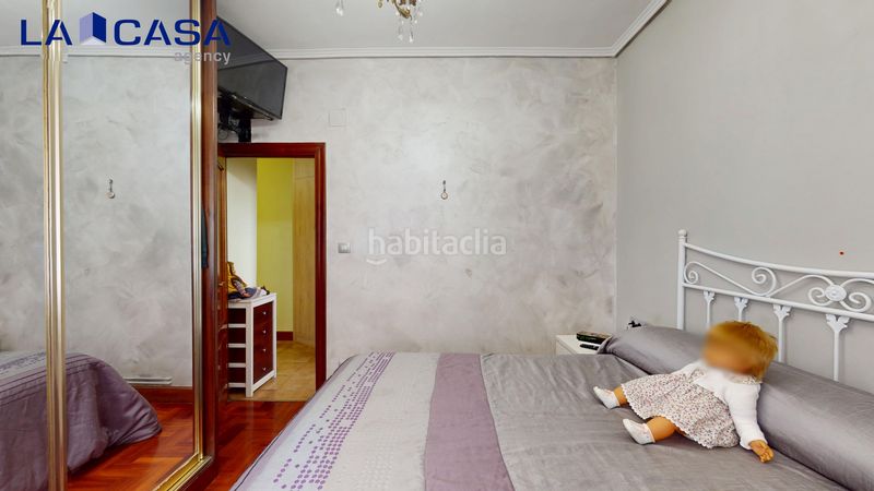 Foto 5555d8a6-0e54-4bf9-ada0-71d471cc5735. Erdgeschoss in Zorrotza Bilbao