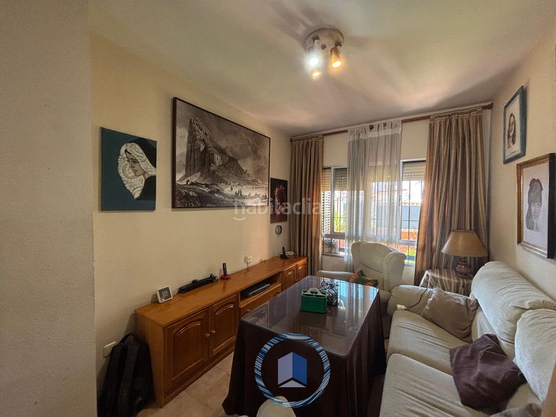 Foto b9225e02-5b7e-4b3a-b2f4-48c602a92081. Casa adossada amb aparcament a Condequinto Montequinto