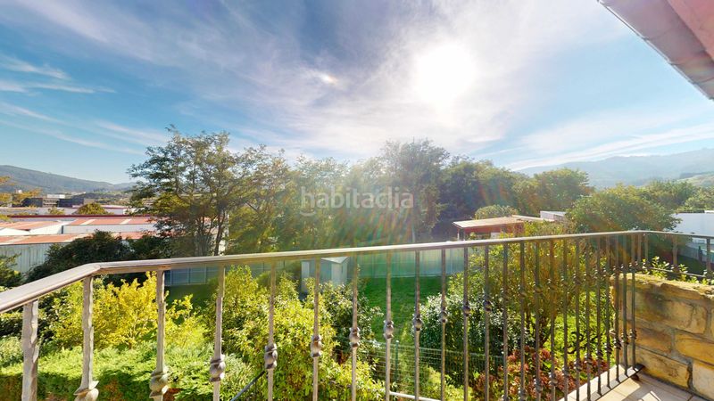 Foto a6bba28b-c379-4e52-aca6-378dd5b1c1cf. Casa amb aparcament a Bermeo